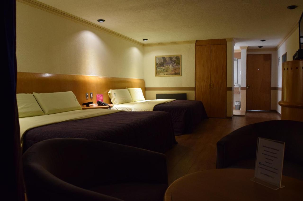 Hotel & Suites La Marquesa Toluca Exteriör bild